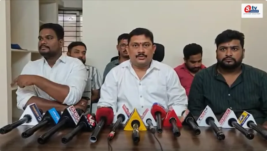 MLC బల్మూరి వెంకట్‌పై కామెంట్స్: పాటిమీది జగన్‌పై ఫైర్ అయిన జట్టా సునీల్! Kukatpally Congress Fire